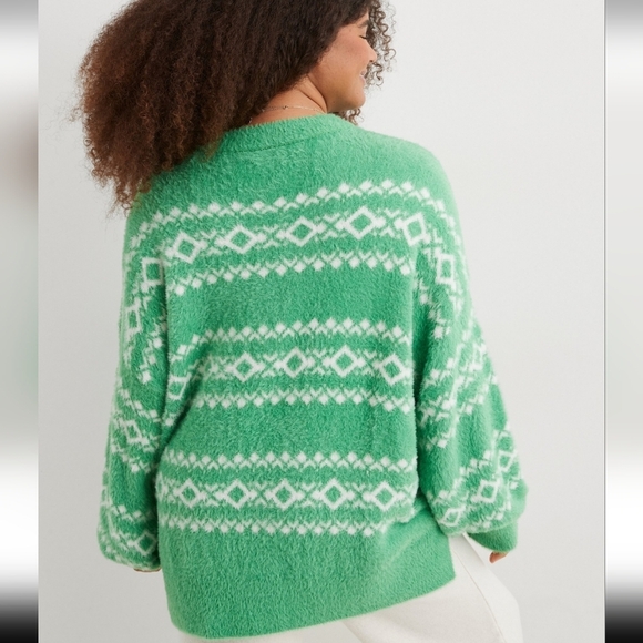 Aerie, Oversized Fuzzy Crewneck Sweater, Size Small - Picture 4 of 9